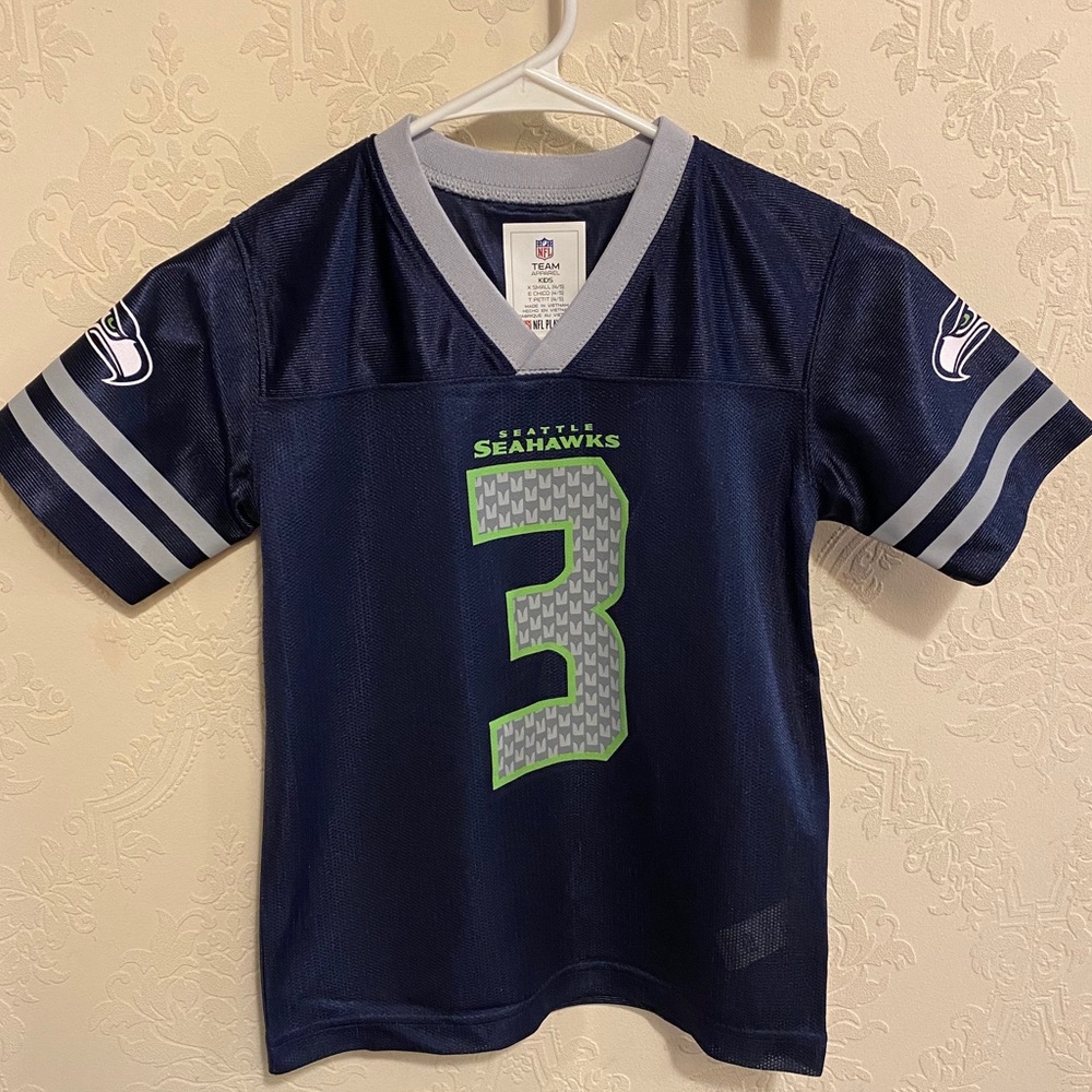 BNWOT Youth Seahawks Jersey